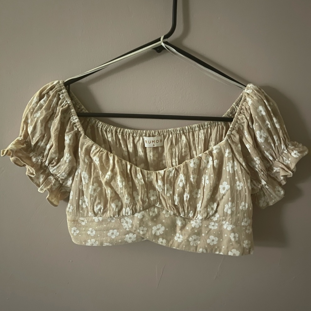Rumor floral crop top